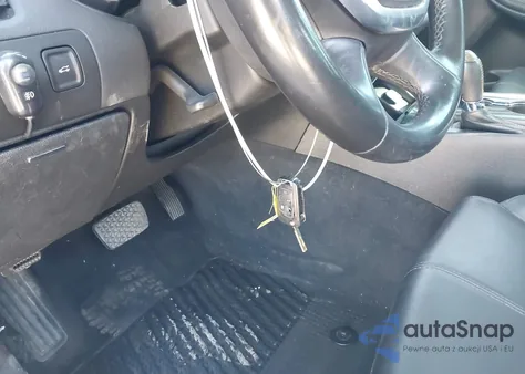 2017 Chevrolet Impala 1Lt z USA, uszkodzony, nr VIN 2G1105S39H9157772